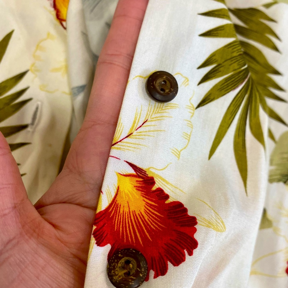 🏝️ Palm & Plumeria print vintage Buttondown blouse, small - Picture 4 of 8